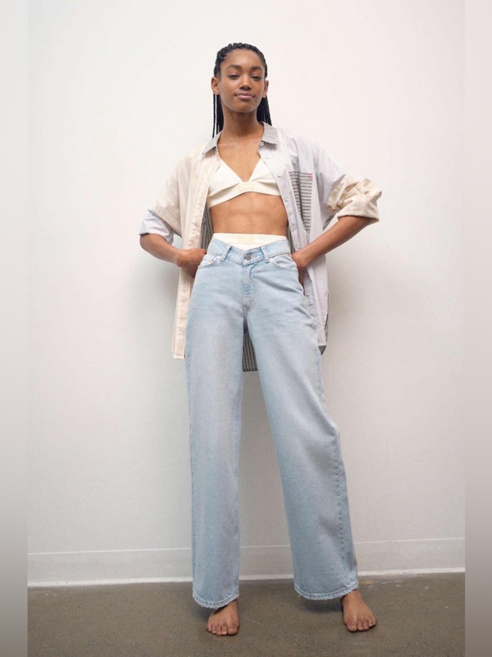 BDG Blue Dipped V-front Wide Leg Jean